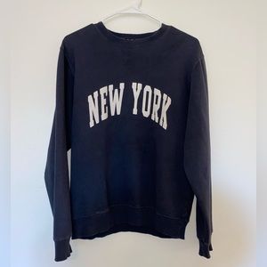 Brandy Melville/John Galt pullover sweatshirt